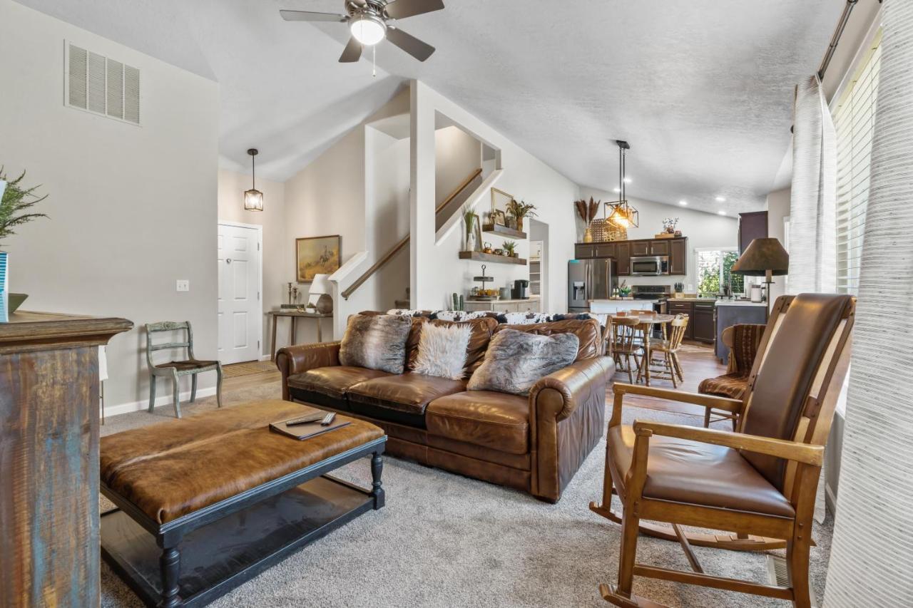 Southwestern Style 4 Bedroom Nampa Home Sleeps 16! المظهر الخارجي الصورة